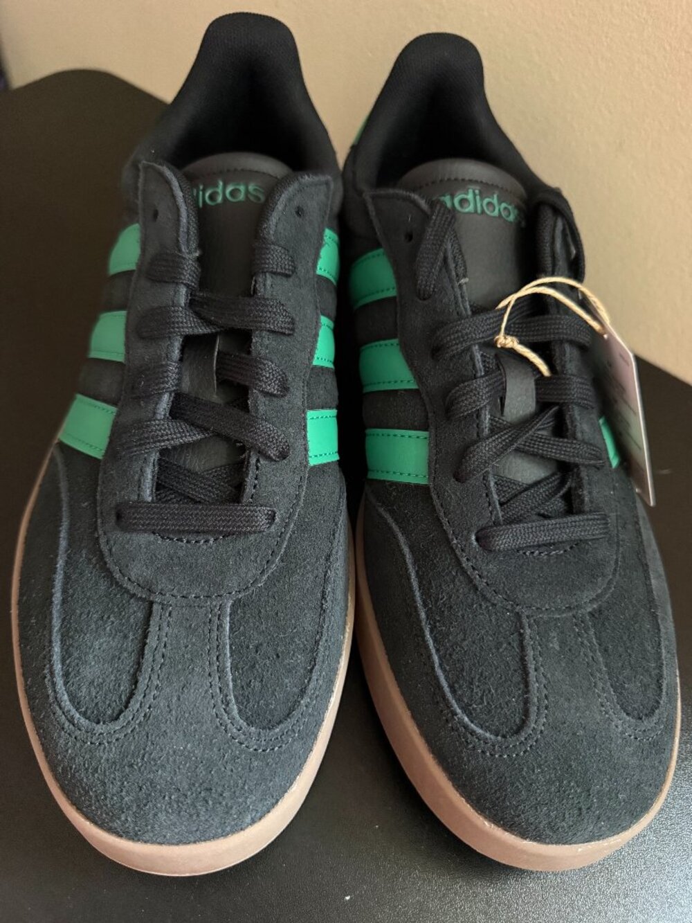 NWT Adidas Barreda Black Green Suede Gum Sole Sneakers Men's 9.5 / Women's 10.5
